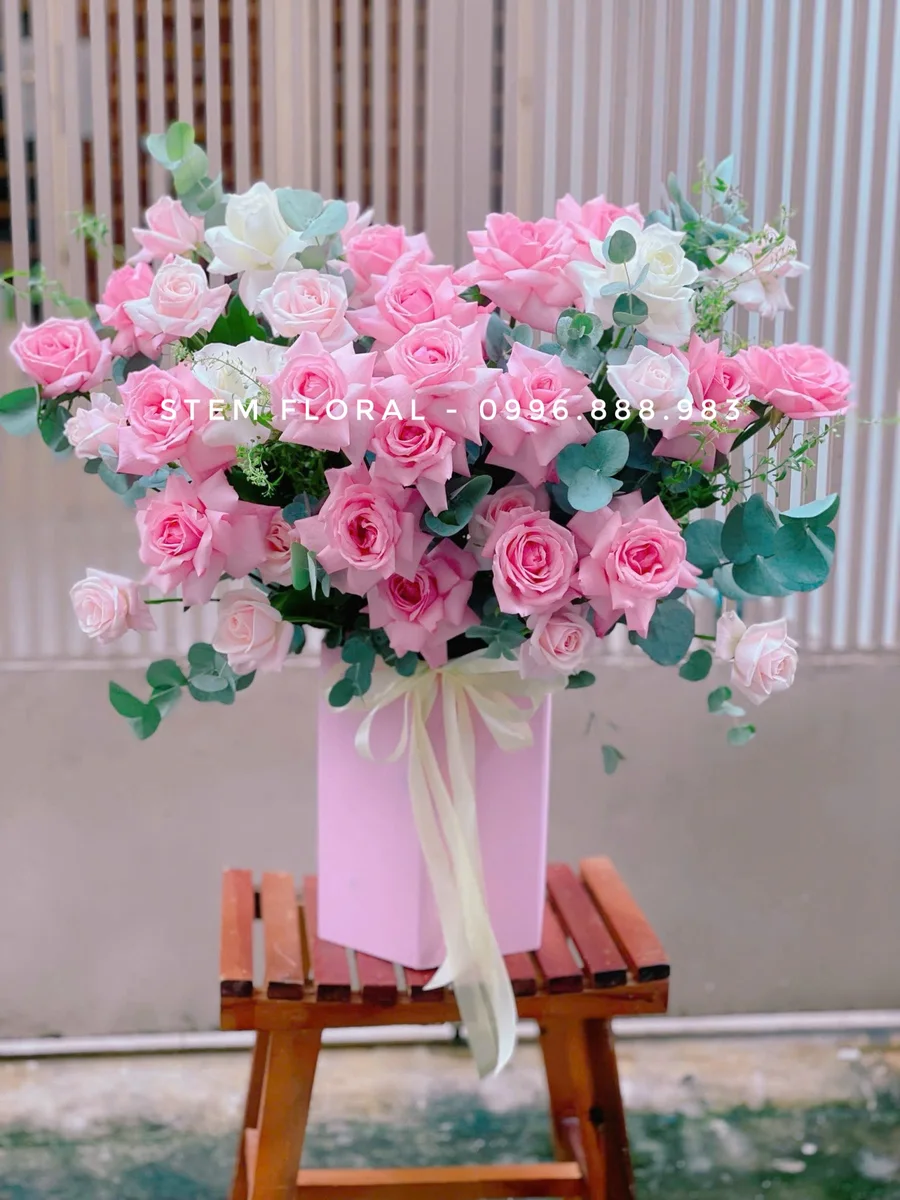 Hộp hoa – mẫu Stem Floral